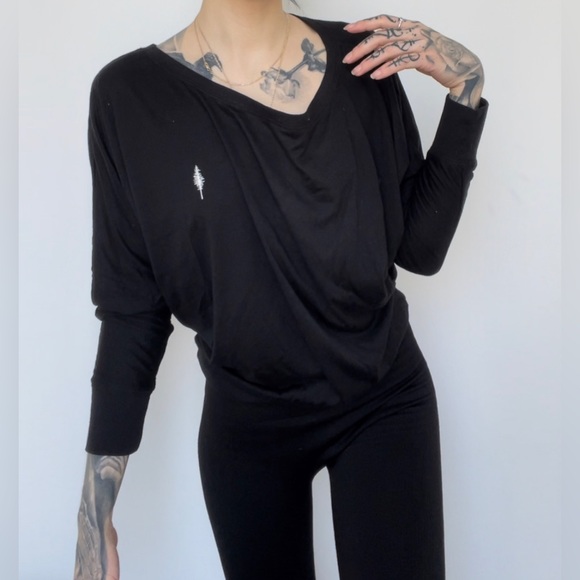 lot de 7 chandails noir small - Picture 6 of 7